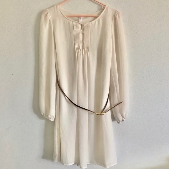 Off White Belted Shift Dress - Picture 5 of 5